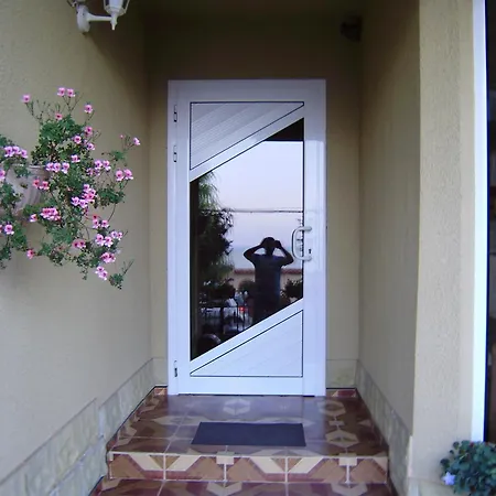 семеен пиер