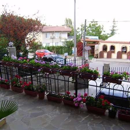 семеен пиер