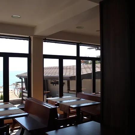 семеен пиер