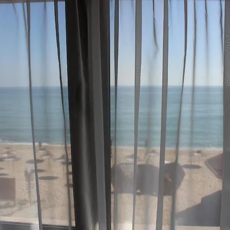 Хотел семеен пиер 3*