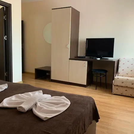 семеен пиер Хотел