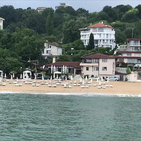 семеен пиер 3* Златни пясъци