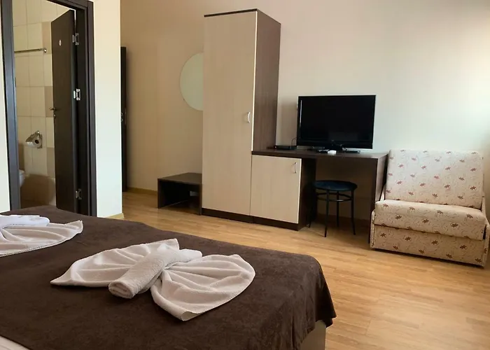 Family Pier Szálloda