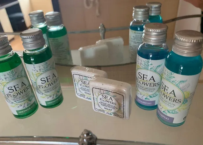 Family Pier Szálloda