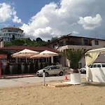 Family Pier Golden Sands