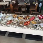 Family Pier Hotel Golden Sands