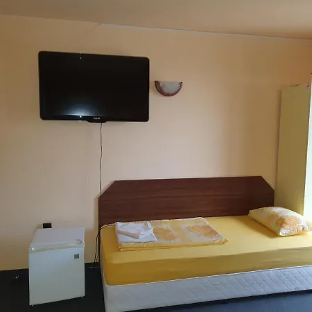 Szálloda Family Piter 3*