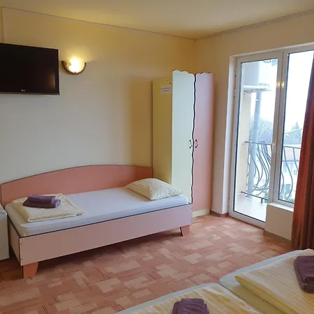 Hotel Family Pier 3*