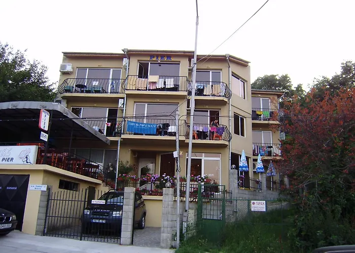 Hotel Family Pier 3*