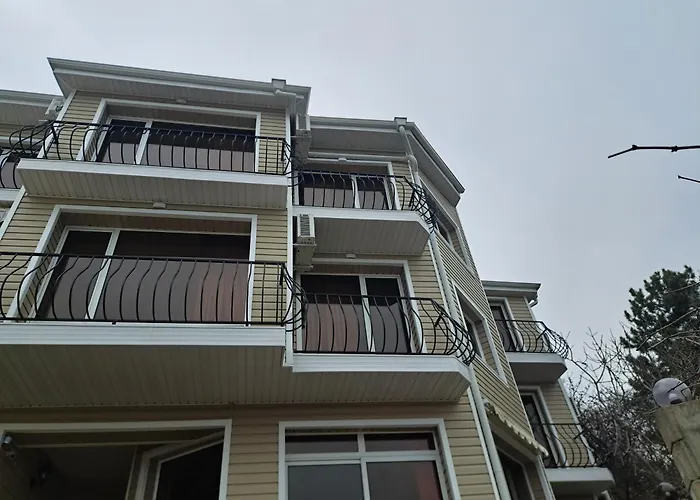 Family Pier Hotel 3*