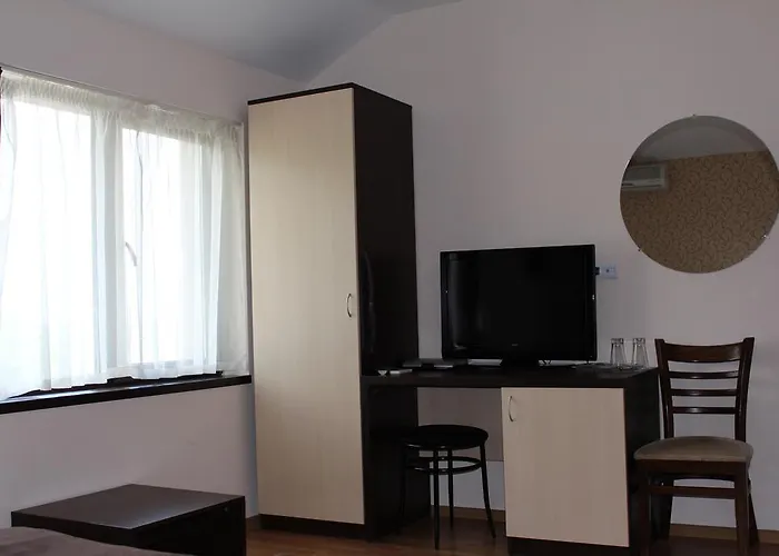 Family Pier Nisipurile de Aur